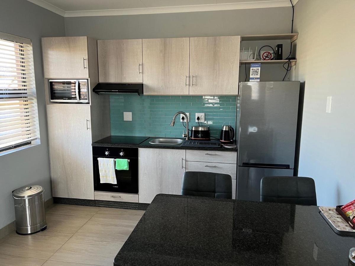 Mogwase Elephant House, 2 Bedroom House, Next To Pilanesberg And Sun City מראה חיצוני תמונה